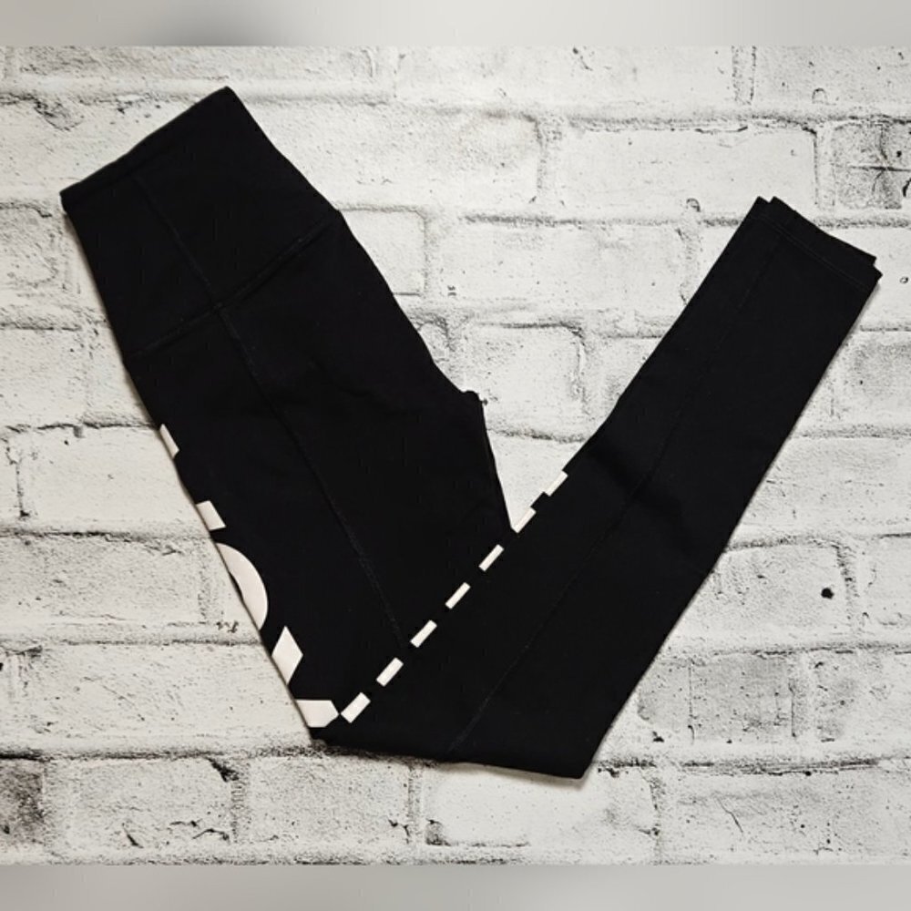 VICTORIA'S SECRET VSX Sport Knockout Legging - Picture 7 of 13